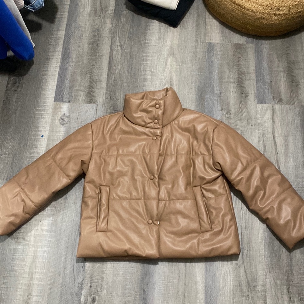 Lulu’s leather puffer